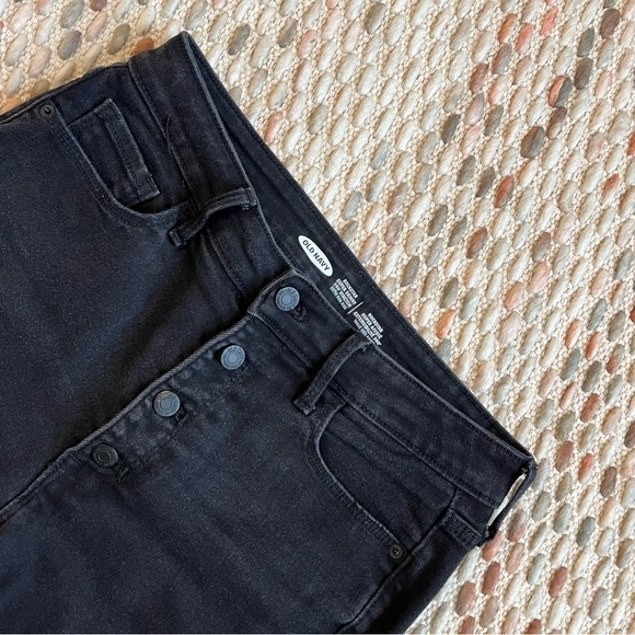 Favourite Black Jeans - Picture 2 of 3